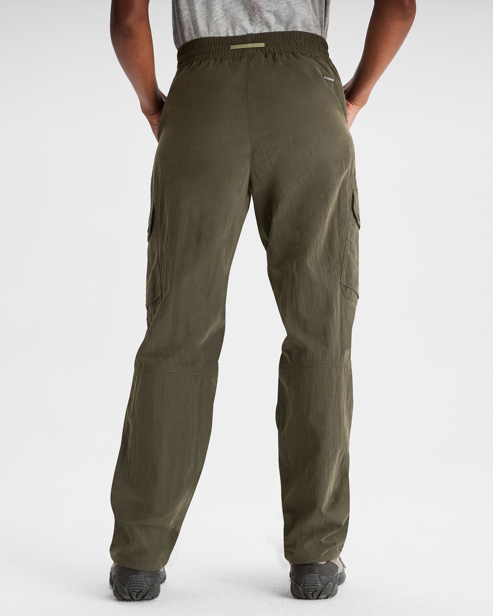 b1000_586_evry_day_womens_cargo_pants_c_1743632362000