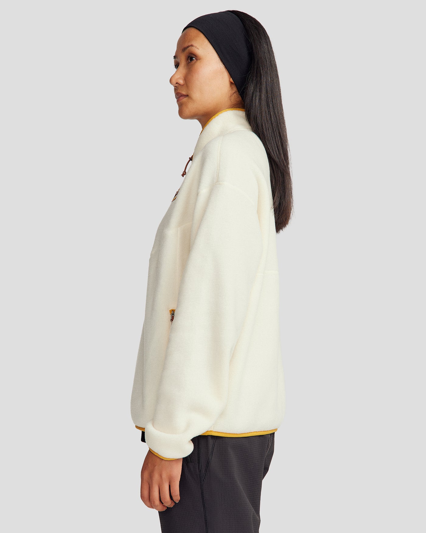 b1368_013_womens_trailhead_fleece_heritage_pullover_neutral_m_c_1745458752000