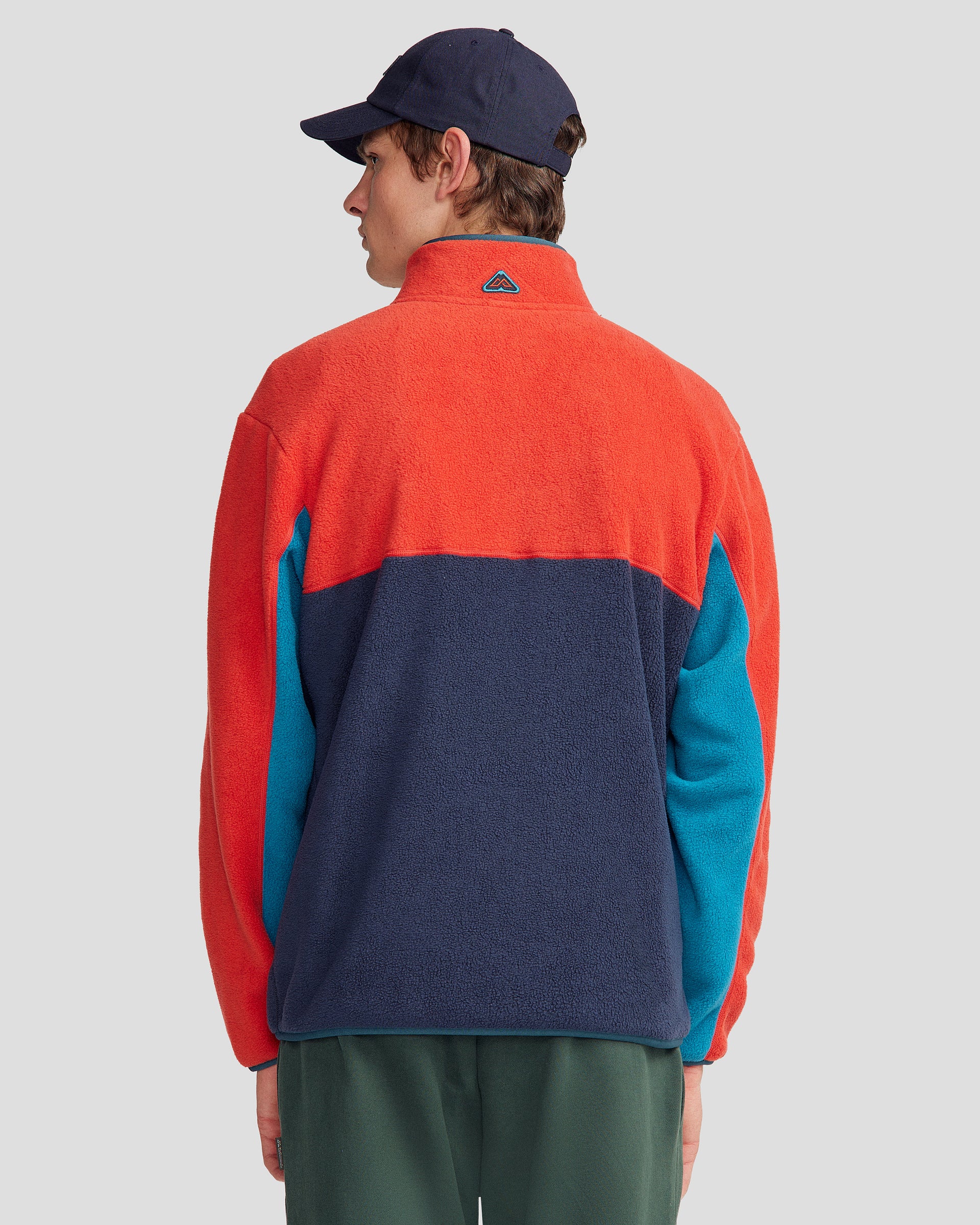 b1369_oqe_mens_trailhead_fleece_heritage_pullover_red_blue_multi_m_d_1745458755000