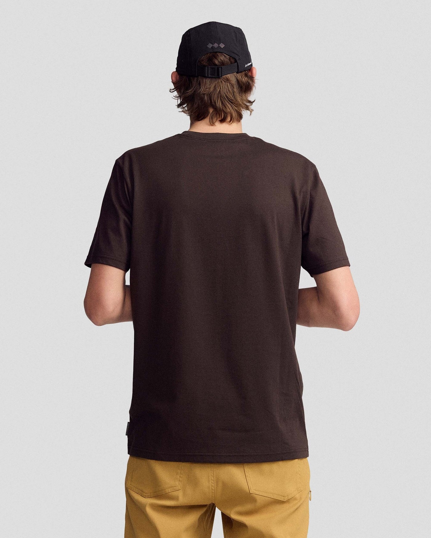 T-Shirt aus Bio-Baumwolle Mountain Photo für Herren – Cold Brew