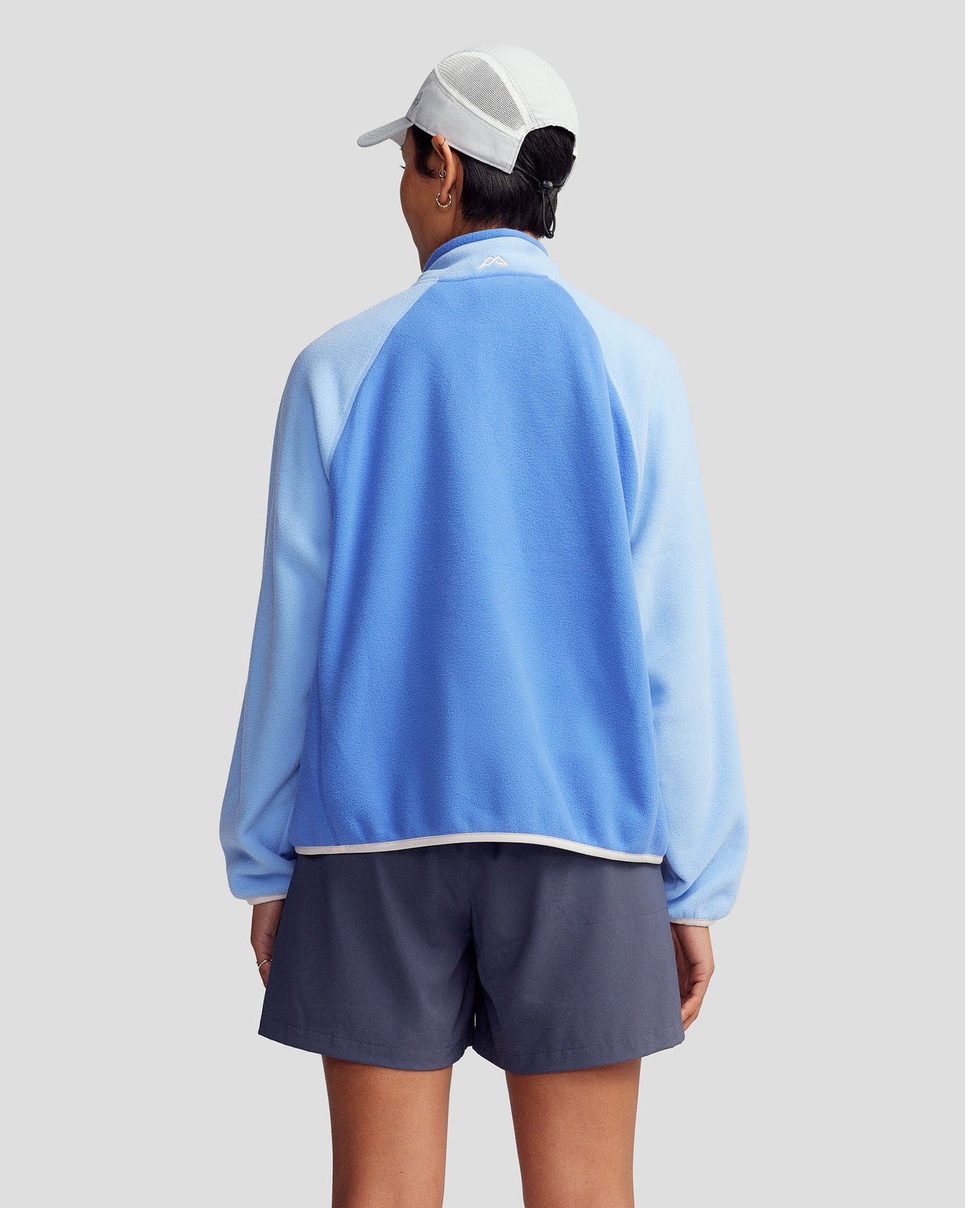 b1512_oum_womens_trailhead_fleece_lt_pullover_blue_m_d_1772660346000