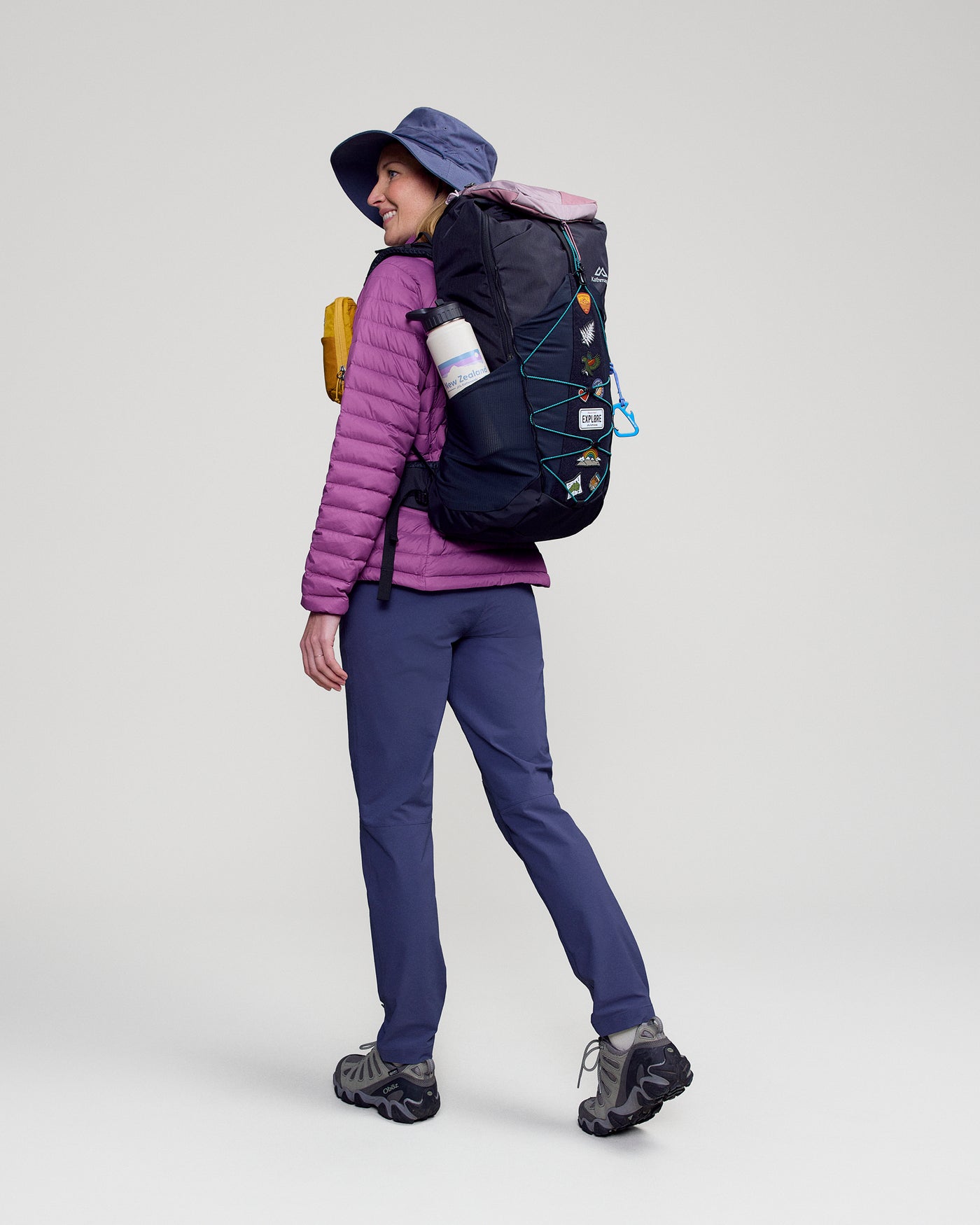 b1612_902_trailhead_pack_35l_black_m_b_1600x2000_2a2e340_1756934132000