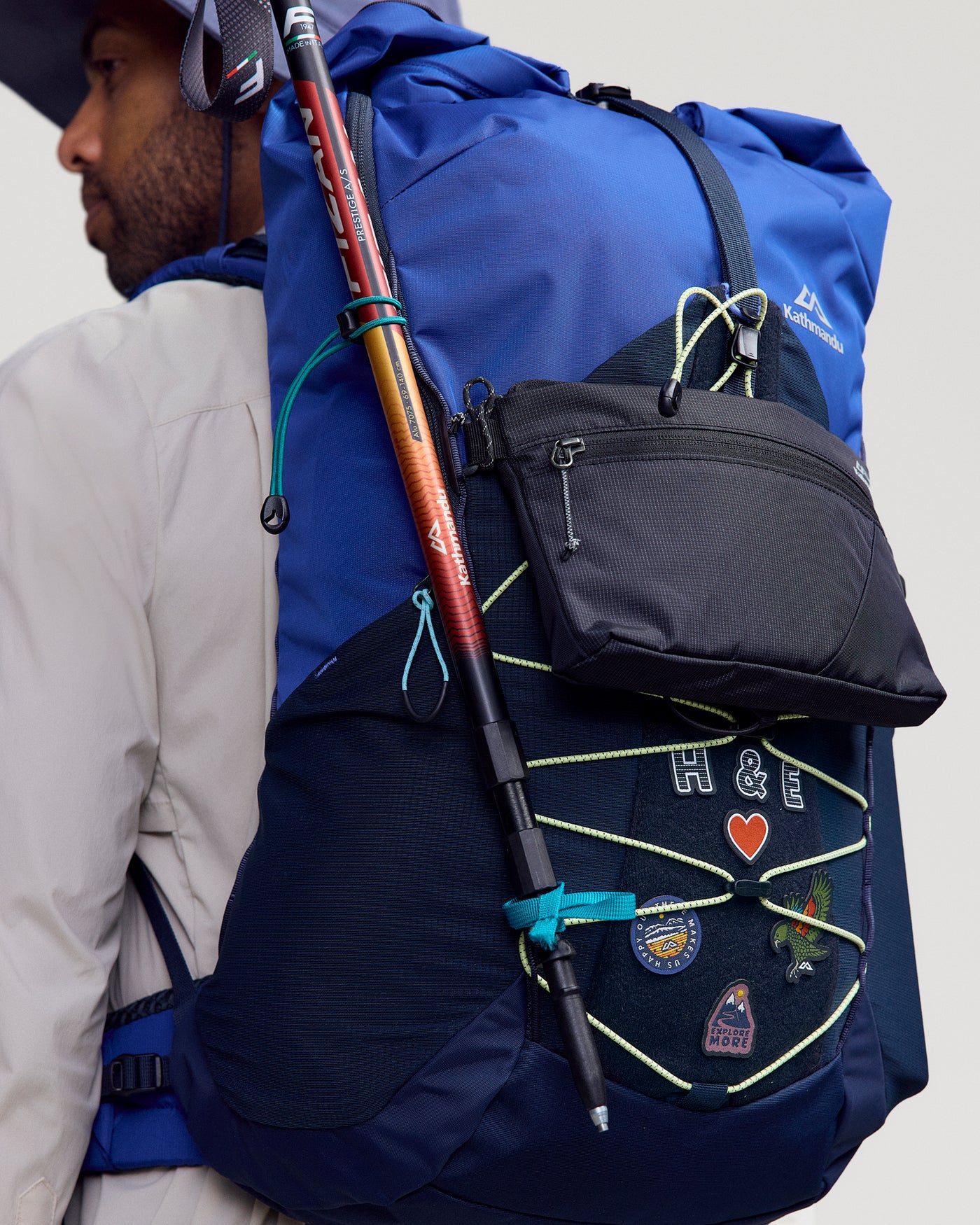 b1625_902_trailhead_accessory_bag_black_m_c_1600x2000_2a2e340_1756934117000